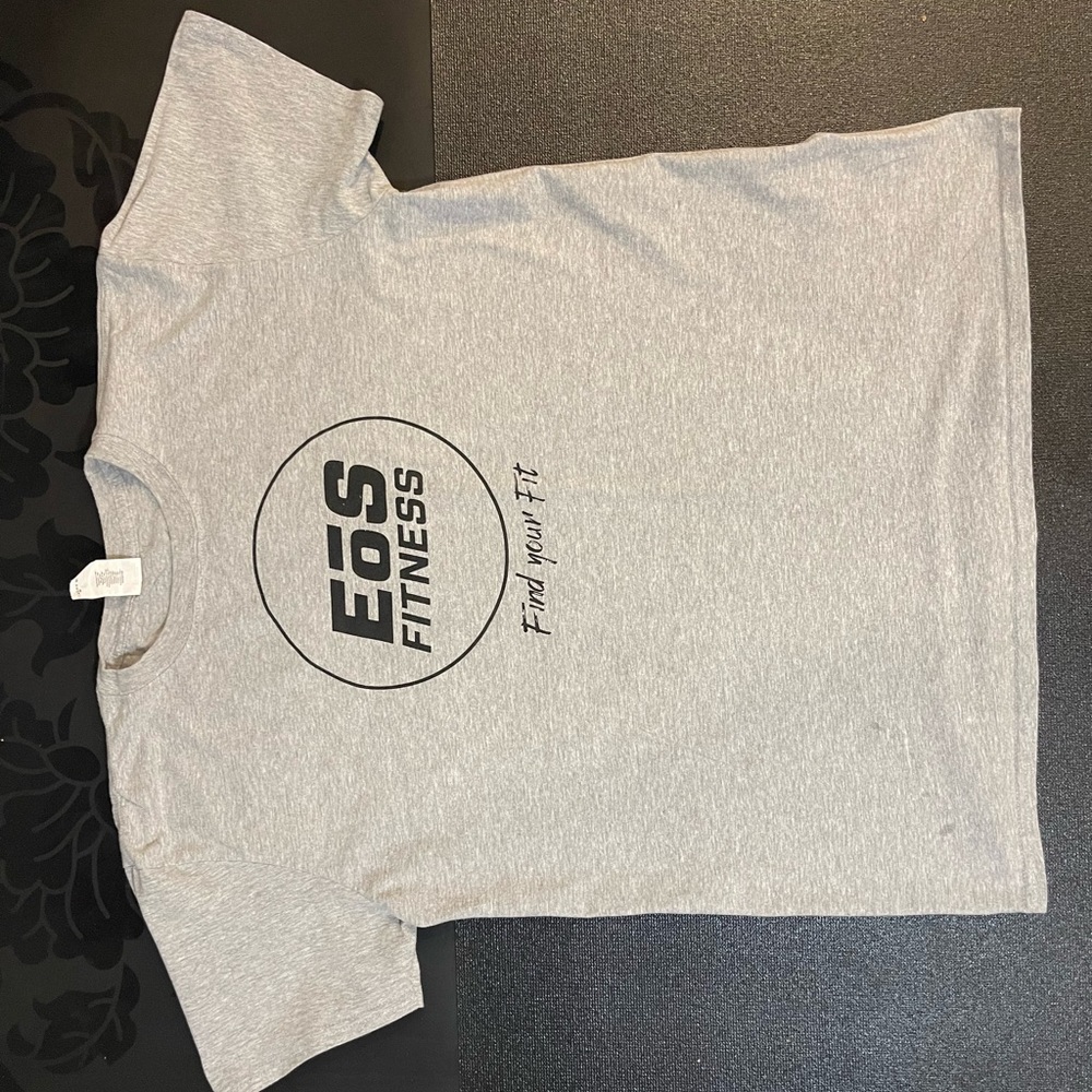 EOS t-shirt